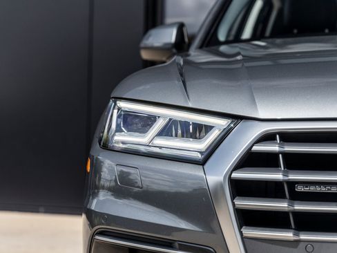 Used 2018 Audi Q5 2.0T Premium Plus w/ Premium Plus Package image 15