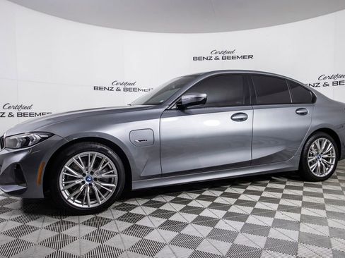 Used 2023 BMW 330e w/ Premium Package image 10