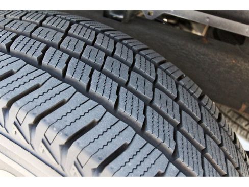 Used 2022 Chevrolet Silverado 1500 Custom image 32