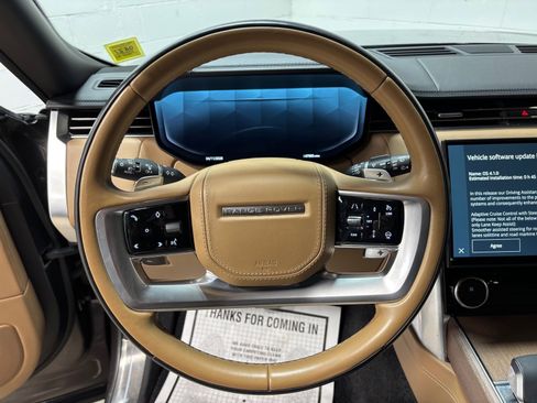 Used 2023 Land Rover Range Rover Long Wheelbase Autobiography AWD/4WD image 19