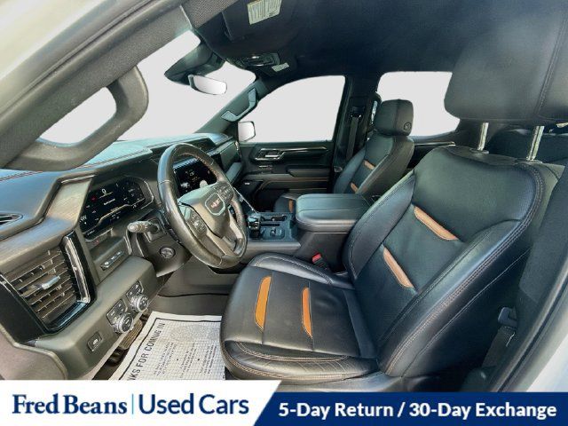Used 2024 GMC Sierra 1500 AT4 w/ Technology Package AWD/4WD image 28