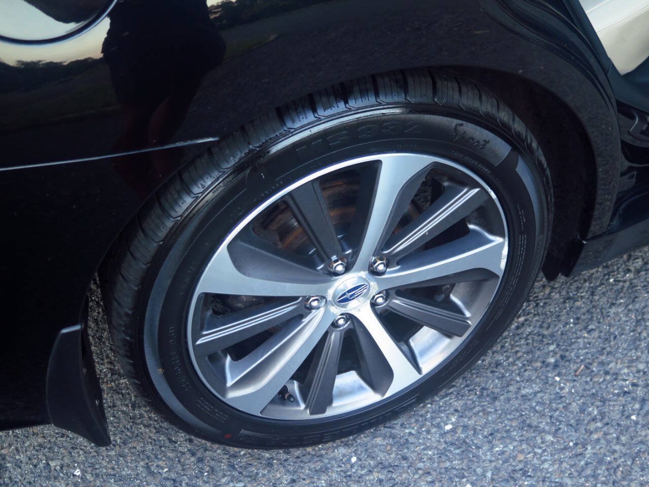 Used 2017 Subaru Legacy 2.5i Limited AWD/4WD image 25