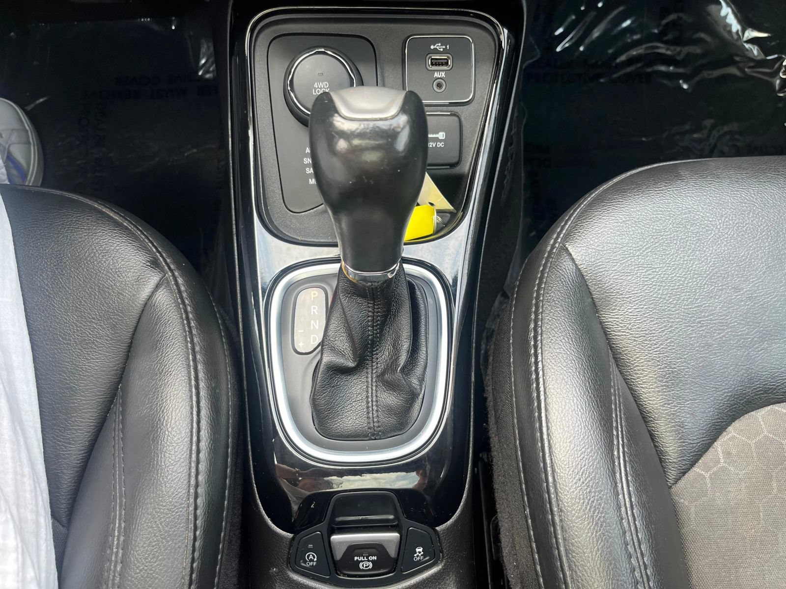 Used 2019 Jeep Compass Latitude AWD/4WD image 22