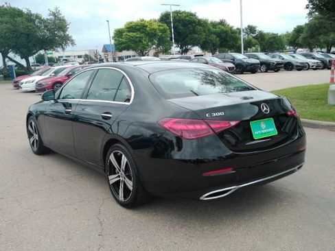 Used 2022 Mercedes-Benz C 300 Sedan image 9