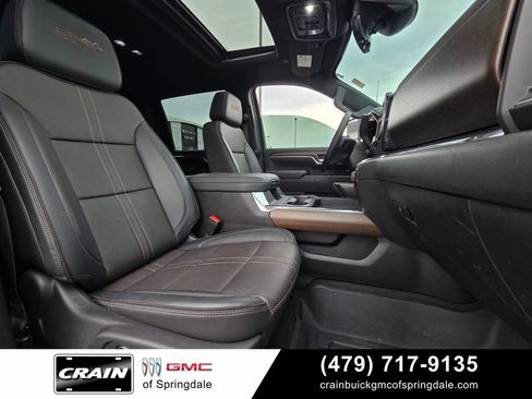 Used 2024 Chevrolet Silverado 2500 High Country w/ Technology Package AWD/4WD image 30