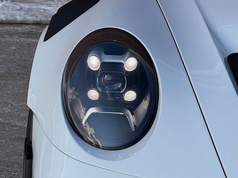 Certified 2025 Porsche 911 GT3 RS image 12