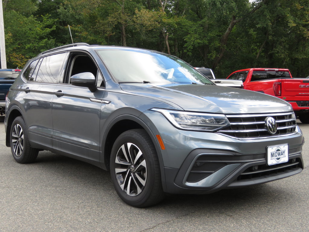 Used 2022 Volkswagen Tiguan S AWD/4WD image 3