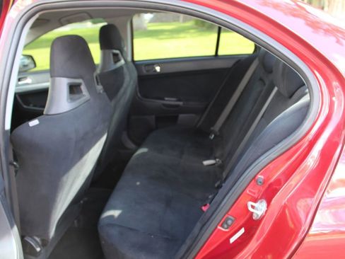 Used 2008 Mitsubishi Lancer Evolution GSR image 13