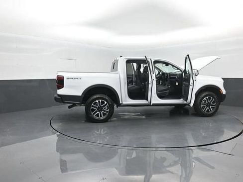 New 2026 Ford Ranger Lariat w/ Trailer Tow Package RWD image 32
