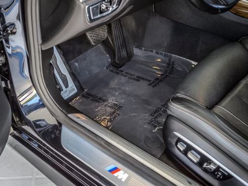 Used 2017 BMW 740i xDrive AWD/4WD image 45