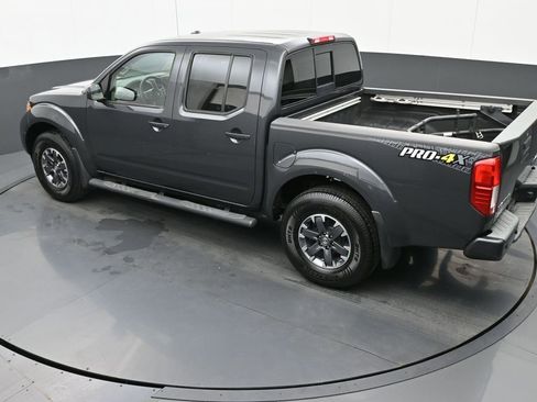 Used 2015 Nissan Frontier PRO-4X image 39