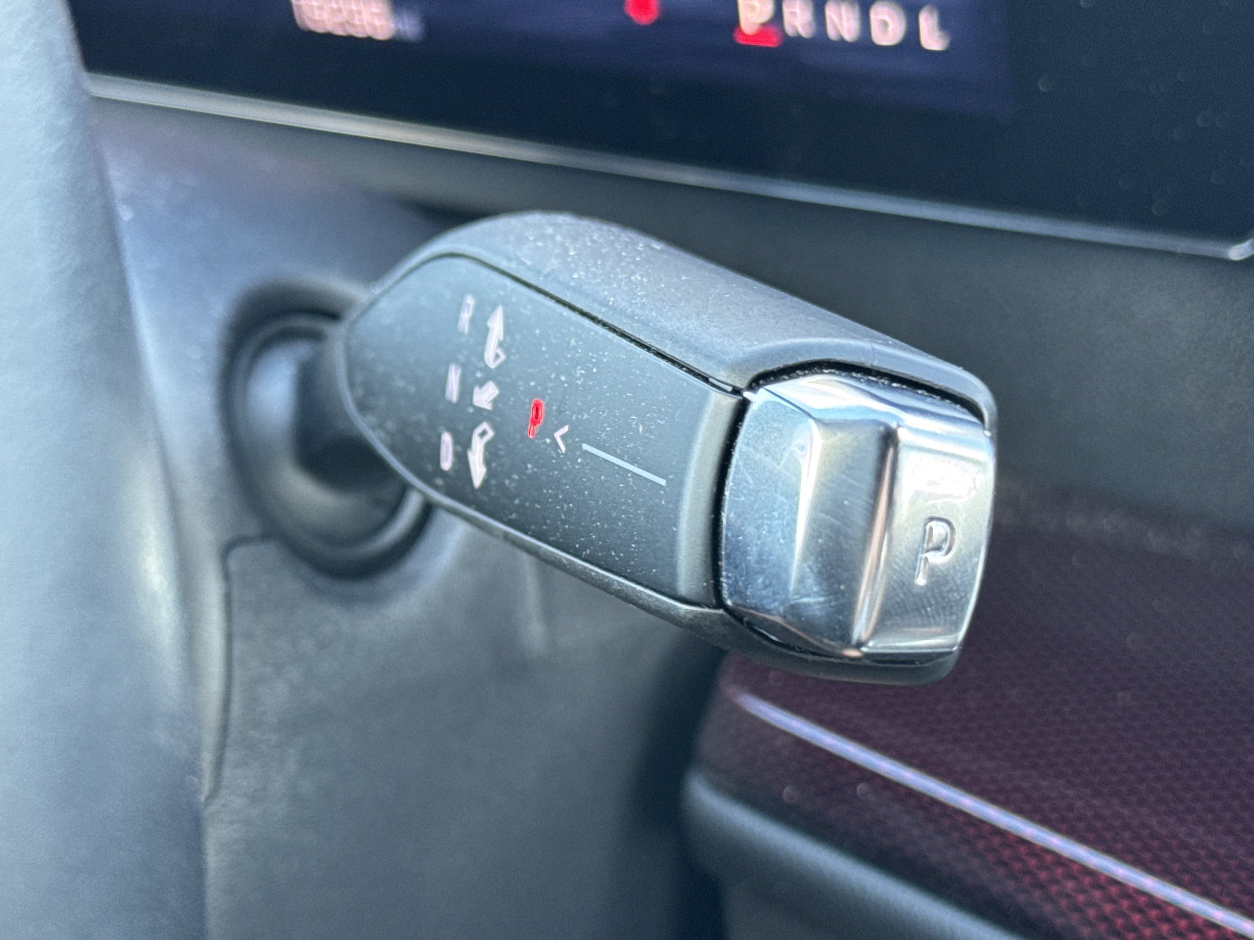 Used 2024 Chevrolet Traverse RS FWD image 35