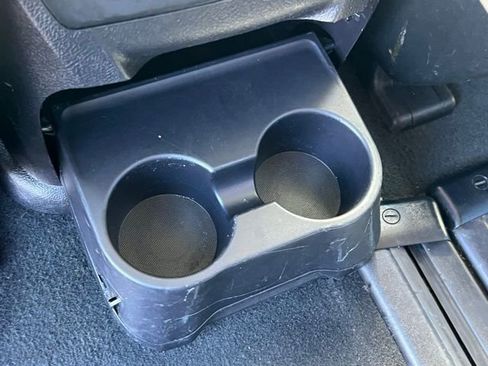 Used 2020 Toyota Sienna SE image 33