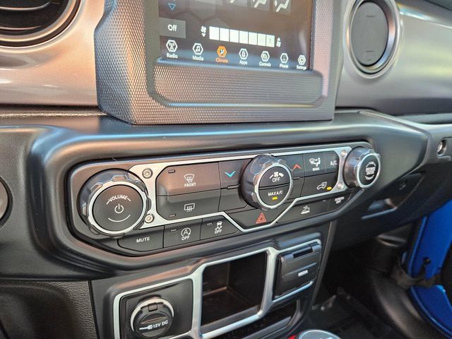 Used 2023 Jeep Gladiator Sport w/ Trailer Tow Package AWD/4WD image 31