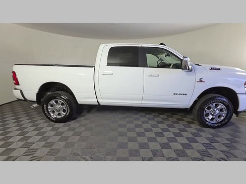 Used 2024 RAM 2500 Laramie w/ Safety Group AWD/4WD image 35