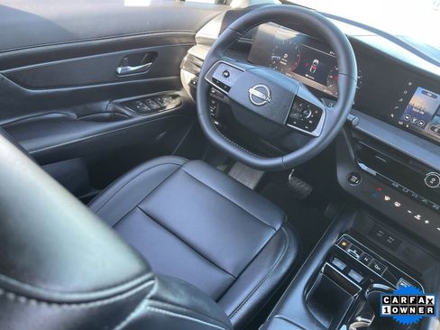 Certified 2025 Nissan Murano SV image 15