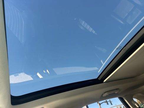 Used 2015 Ford Edge SEL w/ Equipment Group 201A image 24