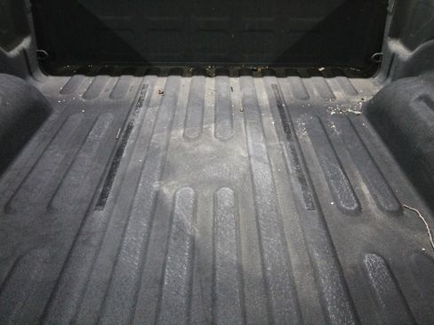 Used 2018 RAM 2500 Laramie w/ Sport Appearance Group AWD/4WD image 10