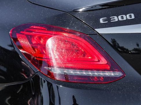 Used 2020 Mercedes-Benz C 300 Sedan image 10