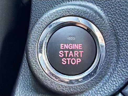 Certified 2025 Subaru Outback Premium image 34