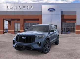 New 2026 Ford Explorer ST-Line w/ ST-Line Street Pack RWD video 2