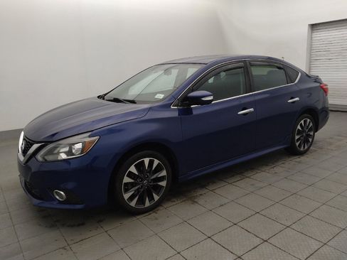 Used 2018 Nissan Sentra SR FWD image 2