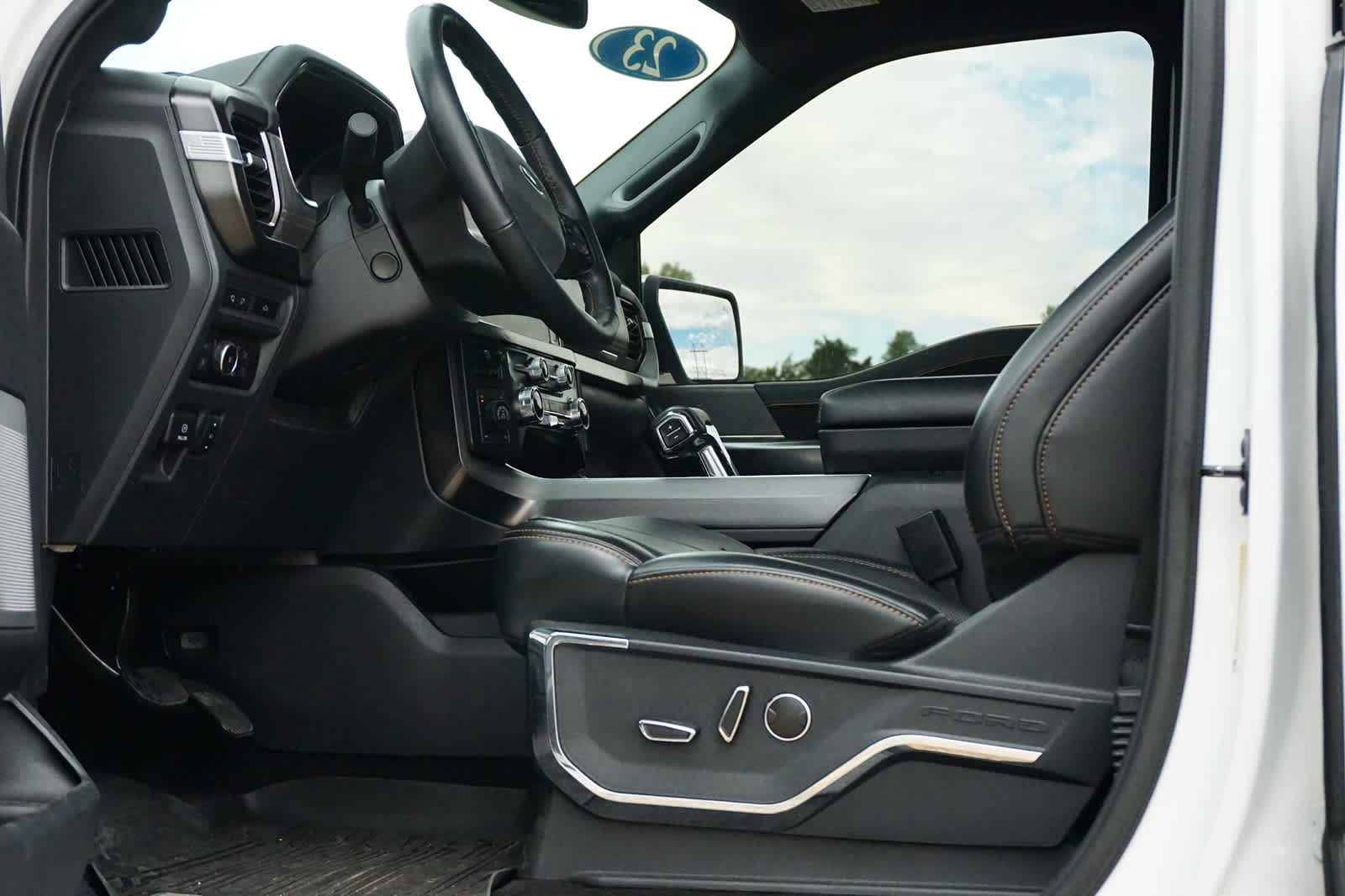 Used 2023 Ford F150 Platinum w/ Equipment Group 701A High AWD/4WD image 7