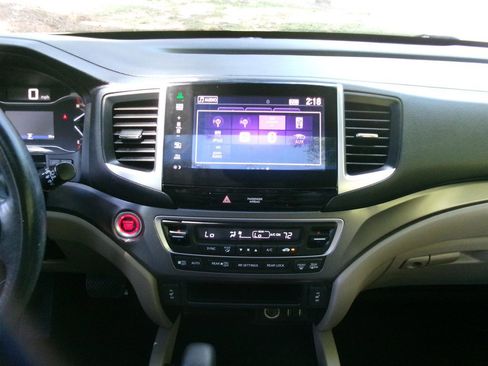Used 2016 Honda Pilot EX-L image 40