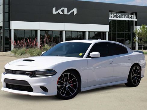 Used 2017 Dodge Charger R/T Scat Pack image 1