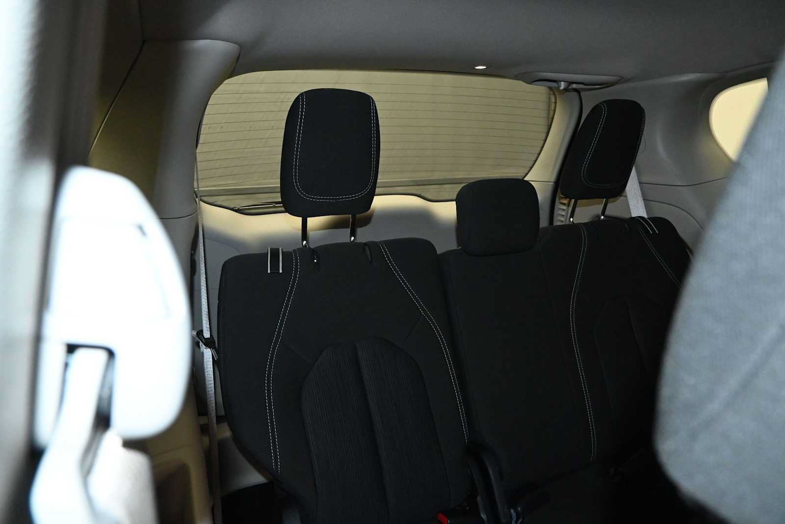 Used 2023 Chrysler Voyager LX FWD image 30