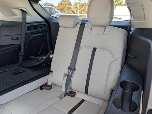 Certified 2024 MAZDA CX-90 Plug-In Hybrid w/ Preferred AWD/4WD image 16