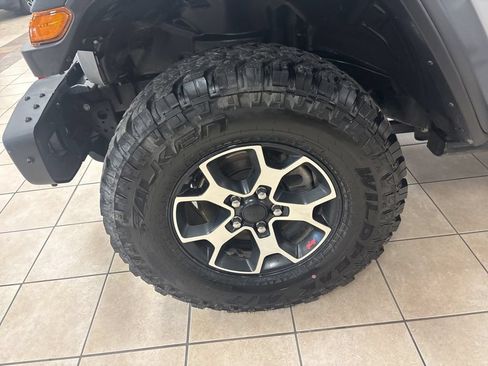 Used 2022 Jeep Wrangler Unlimited Rubicon w/ Steel Bumper Group AWD/4WD image 40