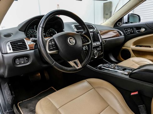 Used 2012 Jaguar XK Coupe image 3