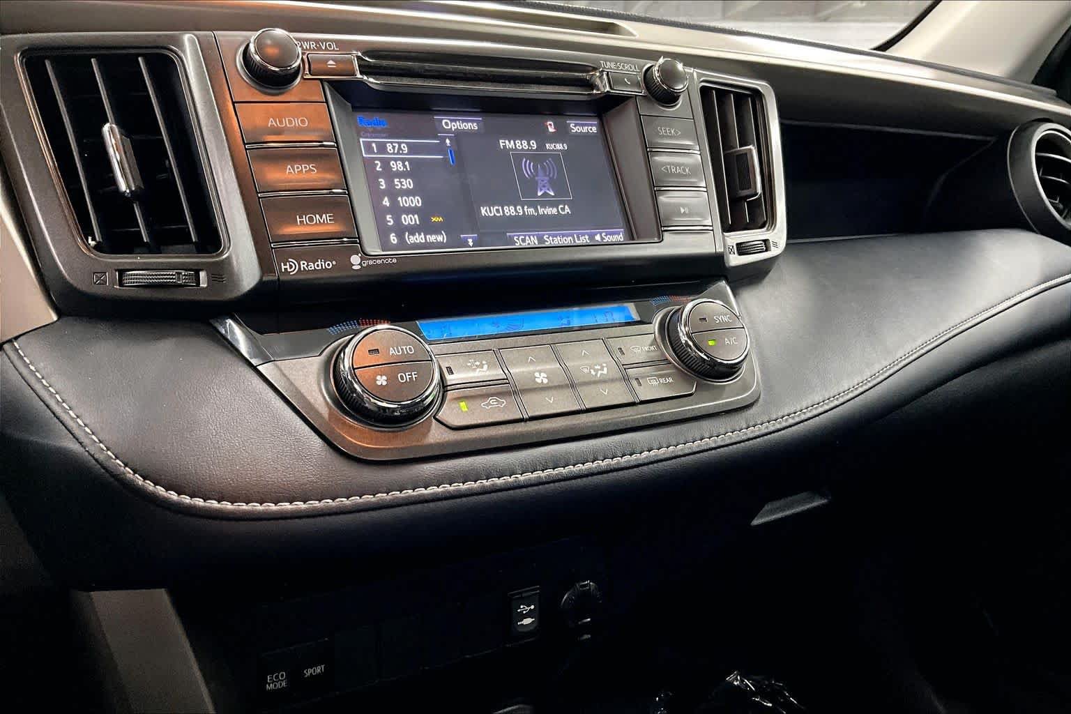 Used 2014 Toyota RAV4 XLE FWD image 35