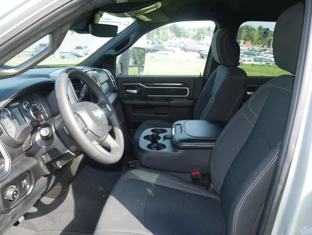 Used 2026 RAM 2500 Big Horn AWD/4WD image 2