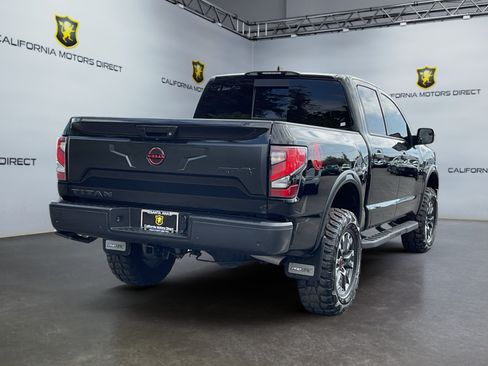 Used 2024 Nissan Titan PRO-4X w/ Pro-4x Convenience Package AWD/4WD image 5