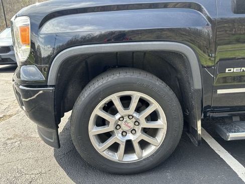 Used 2015 GMC Sierra 1500 Denali w/ Driver Alert Package image 20