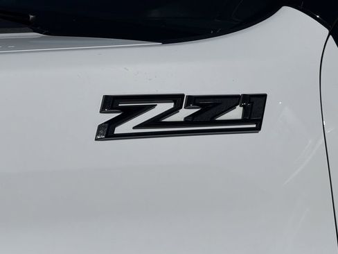 Used 2024 Chevrolet Silverado 2500 LTZ w/ LTZ Plus Package AWD/4WD image 8