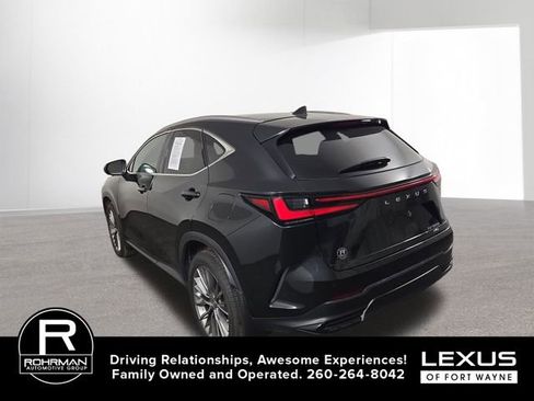 Used 2022 Lexus NX 300h AWD image 10
