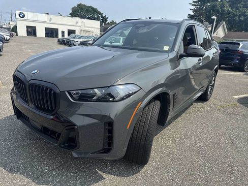New 2026 BMW X5 xDrive40i w/ Executive Package AWD/4WD image 3