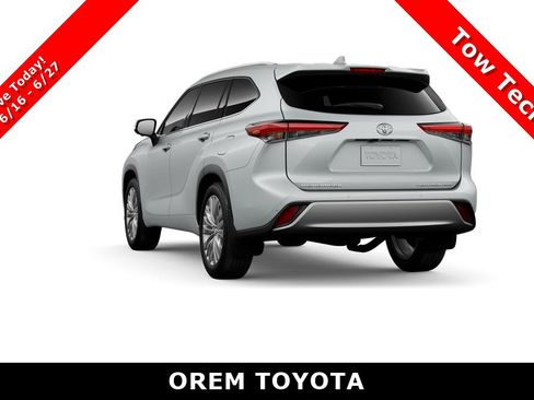New 2026 Toyota Highlander Platinum AWD/4WD image 7