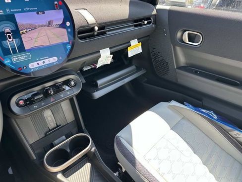 New 2026 MINI Cooper 2-Door Hardtop FWD image 29