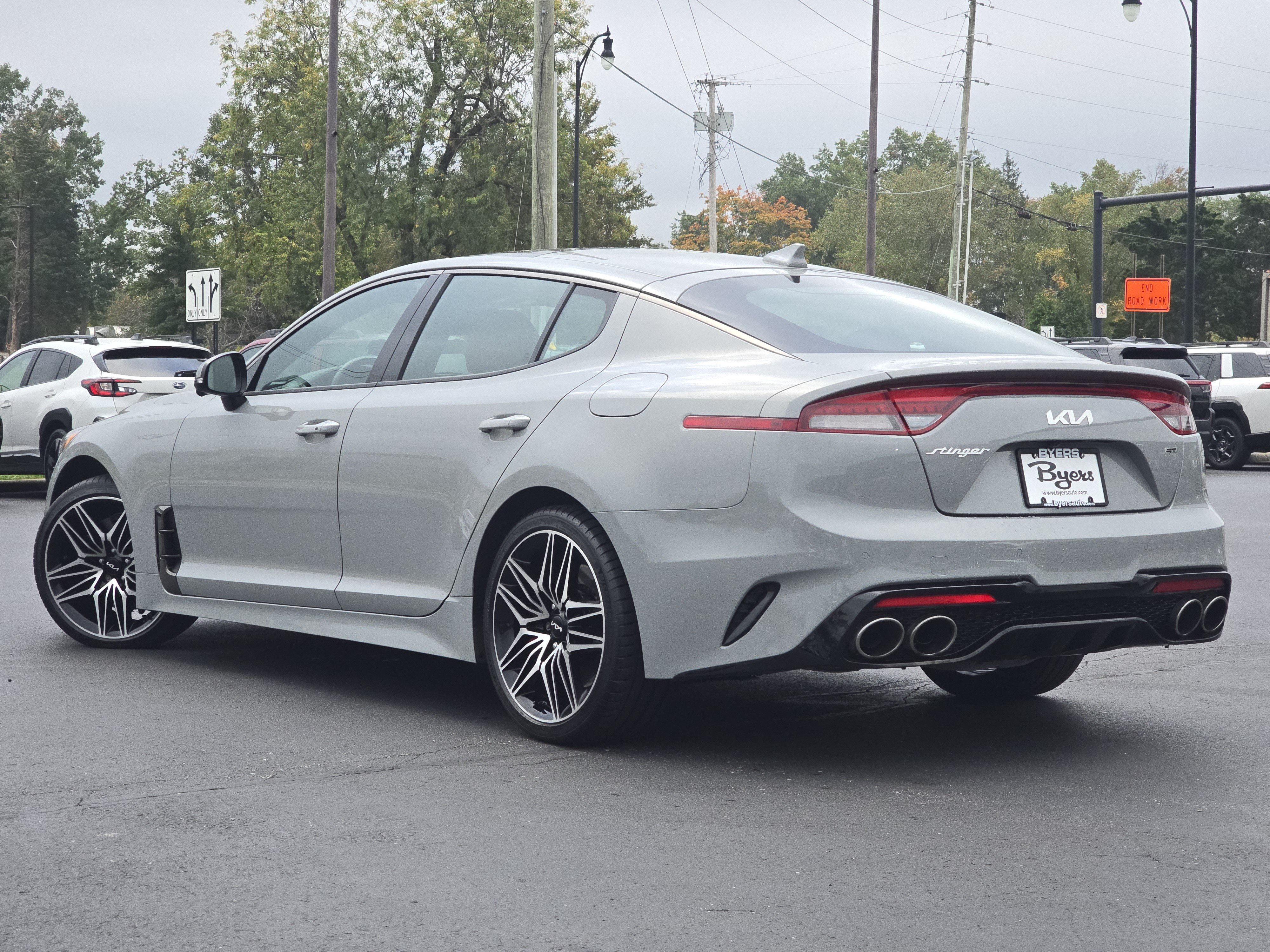 Used 2023 Kia Stinger GT2 RWD image 5