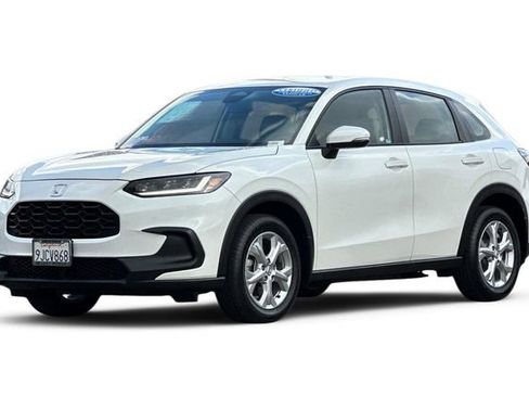 Certified 2024 Honda HR-V LX image 2