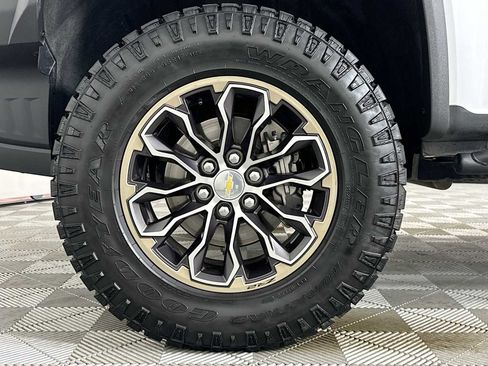 Used 2018 Chevrolet Colorado ZR2 image 27