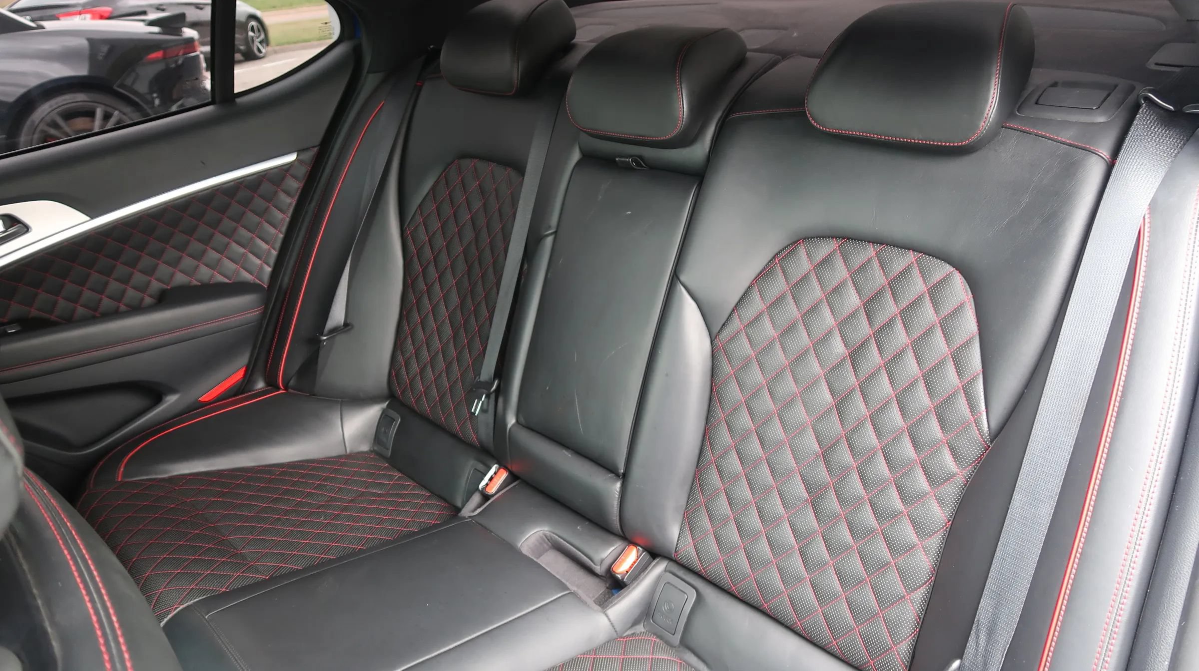 Used 2019 Genesis G70 2.0T Advanced w/ Sport Package AWD/4WD image 22
