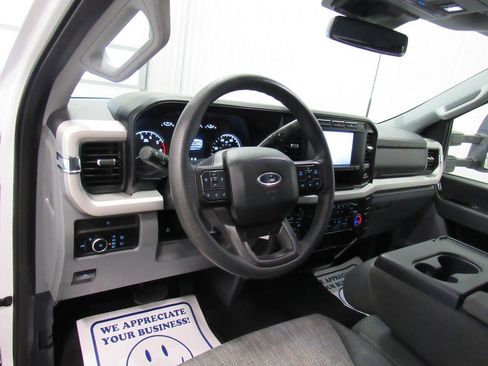 Used 2023 Ford F250 XLT AWD/4WD image 35