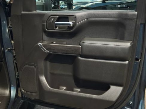 Used 2020 Chevrolet Silverado 1500 LTZ w/ LTZ Texas Edition AWD/4WD image 27