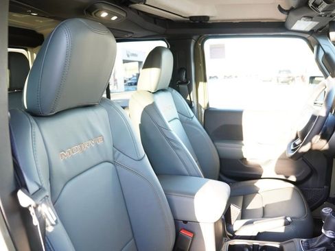 New 2026 Jeep Gladiator Mojave image 20