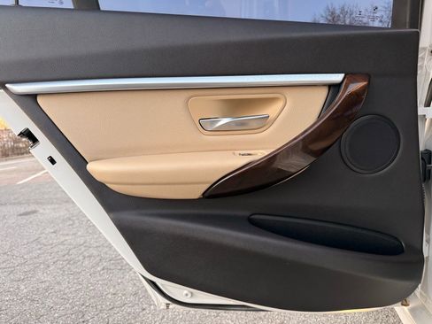 Used 2017 BMW 330i 330i image 26